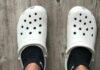 Crocs terlik genişler mi ?